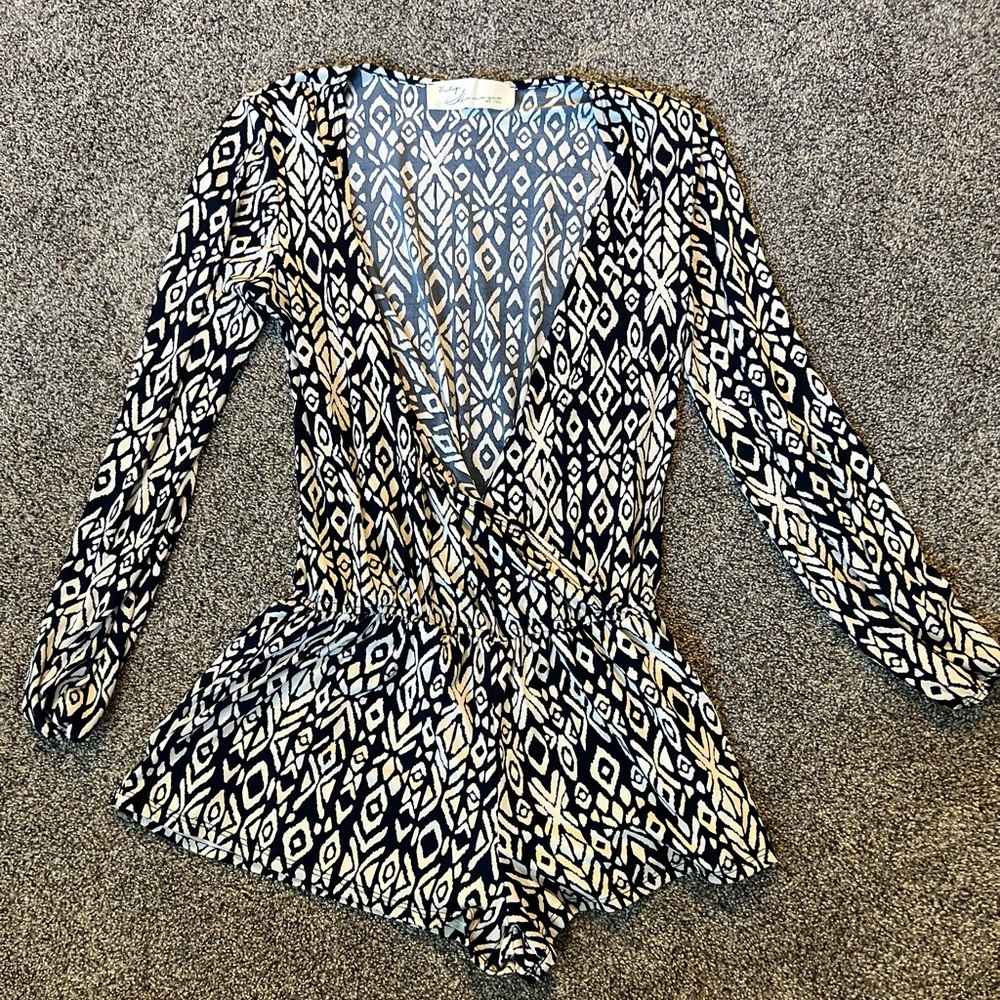 Navy blue and white detail swim coverup